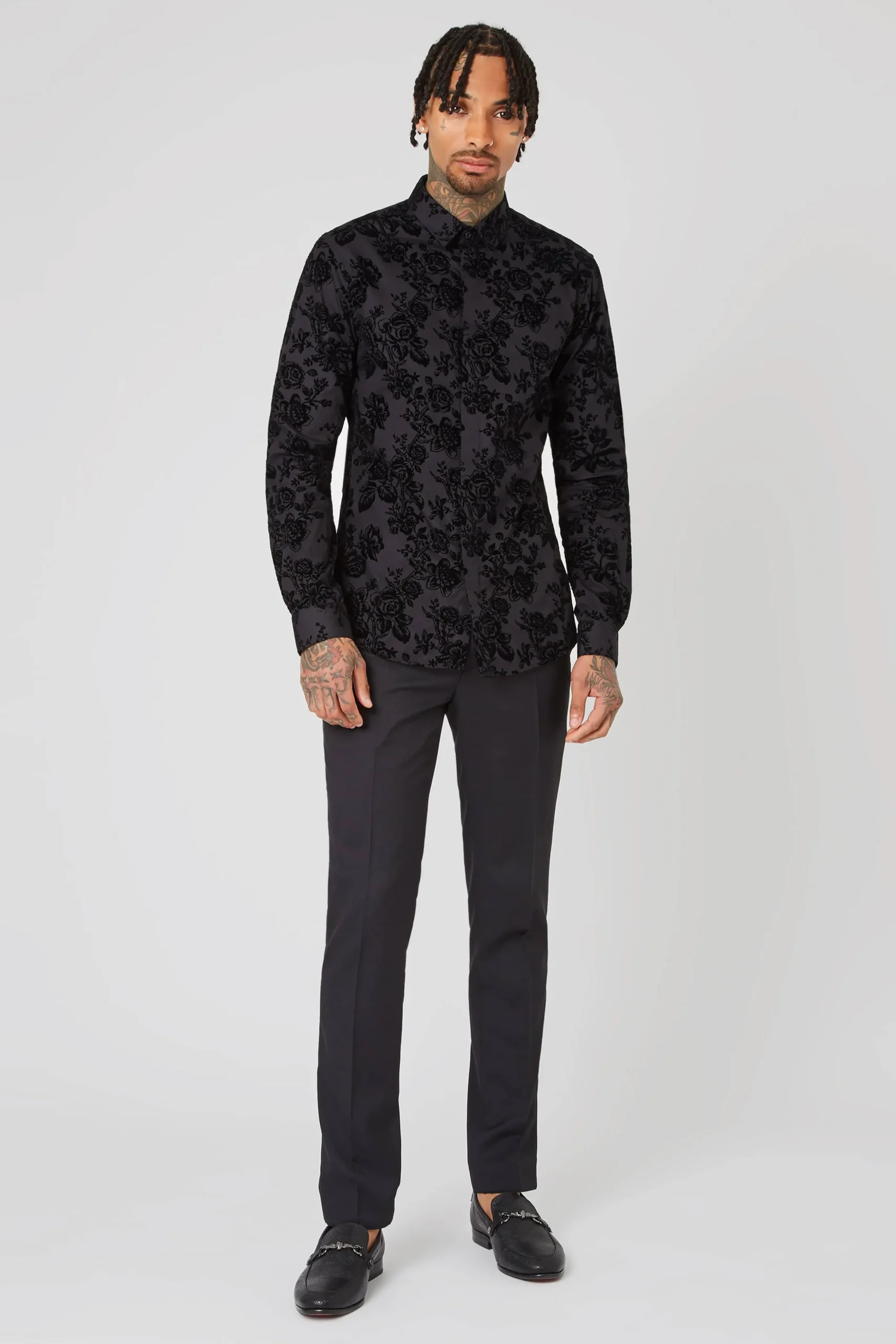 Armada Skinny Fit Black Floral Flocked Cotton Shirt