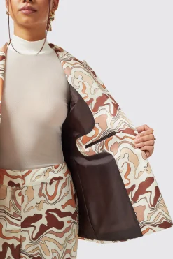 Calthia Slim Fit Neutral Suit