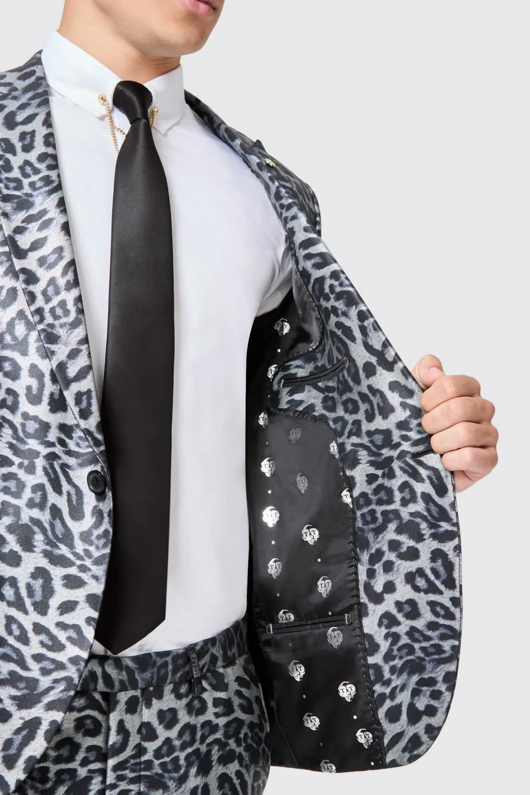 Devries Slim Fit Silver Leopard Print Tuxedo Jacket