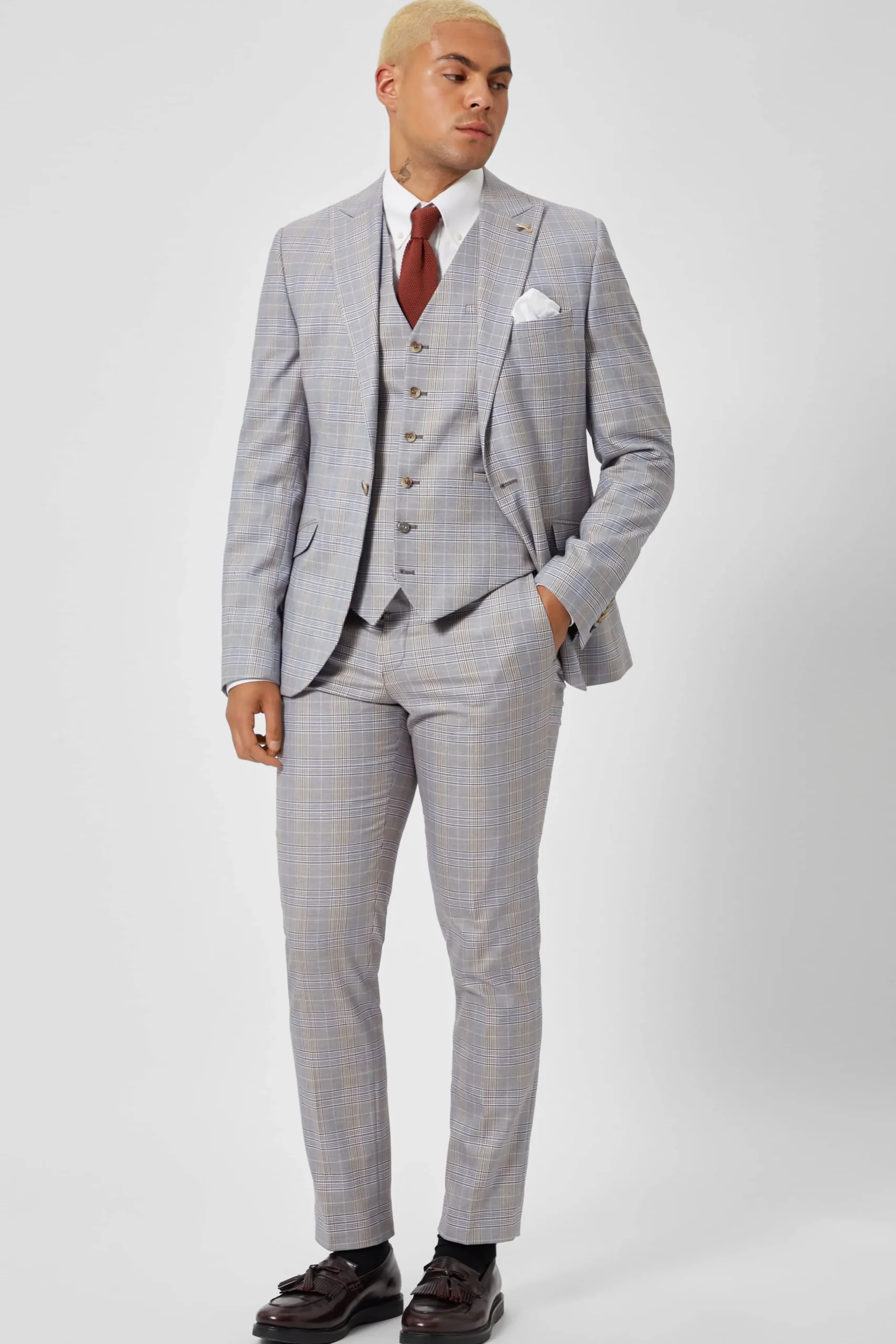 Earlswood Slim Fit Grey Check Waistcoat
