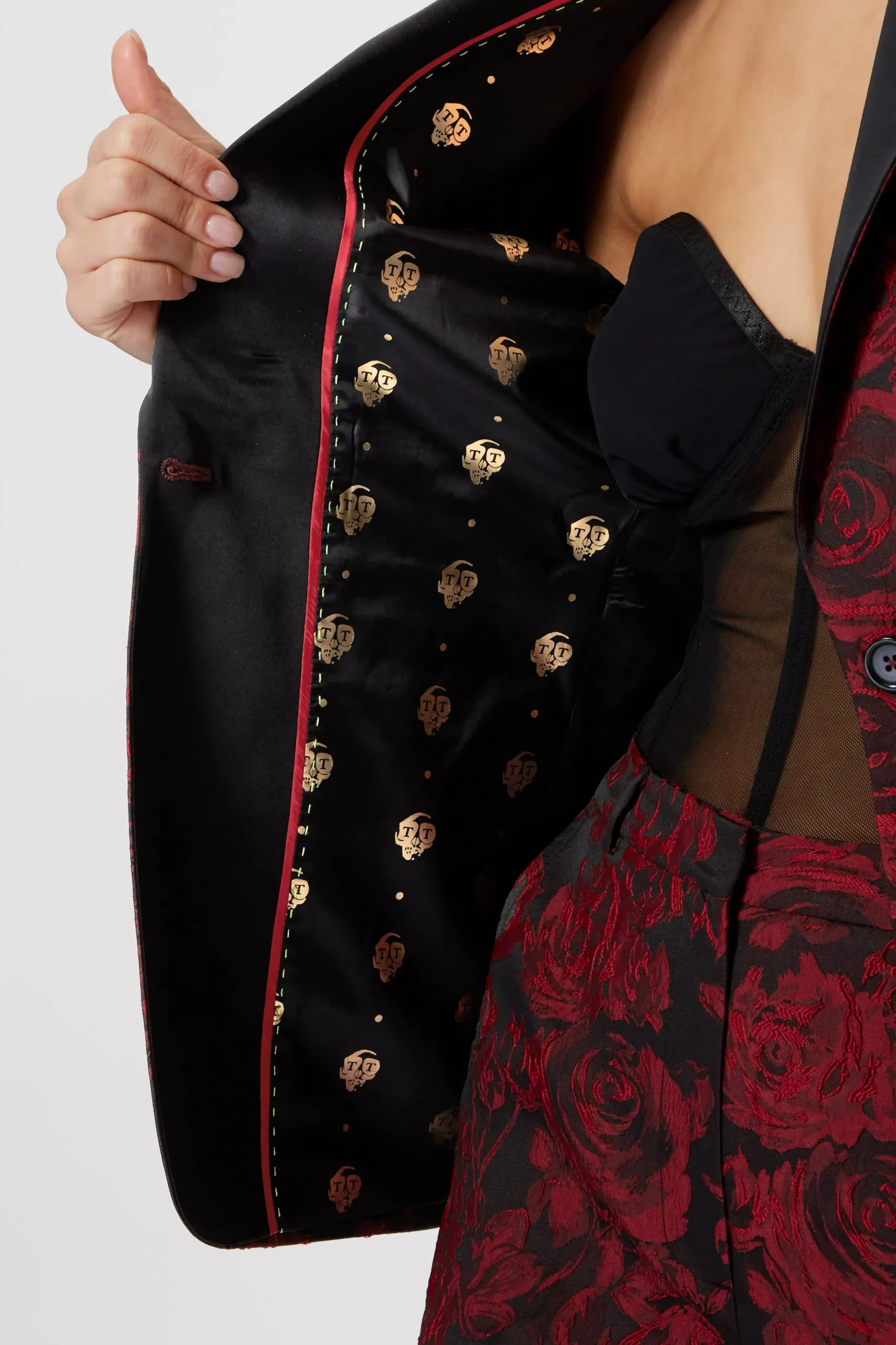 Ersilia Skinny Fit Red Floral Jacket
