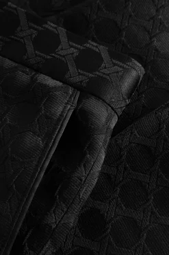 Papatya Slim Fit Black Jacquard Suit