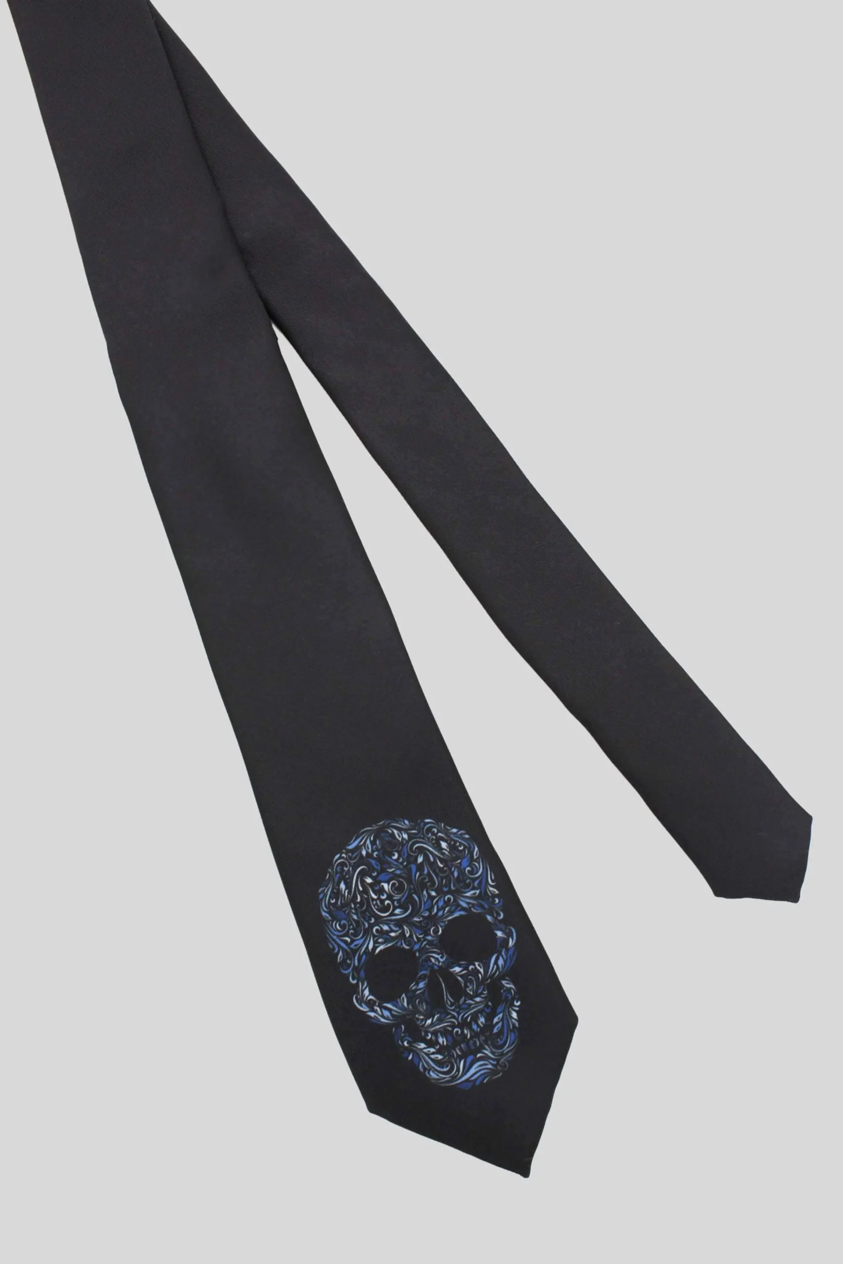 Rembrandt Black Skull Print Tie
